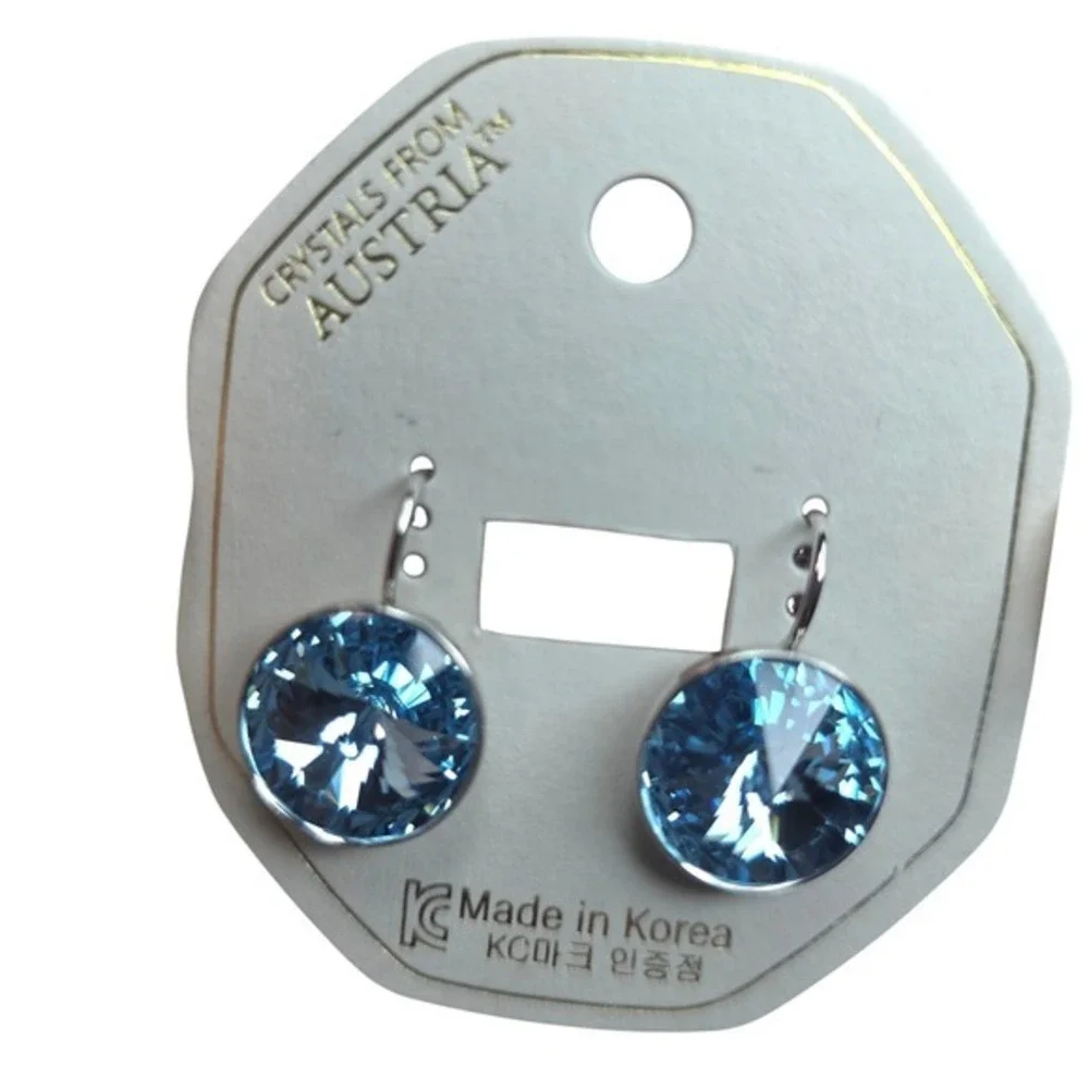 NWT SwarovskiElement AquamarineBlue 15mm Leverback Dangle‎ Platinum Plated Bling